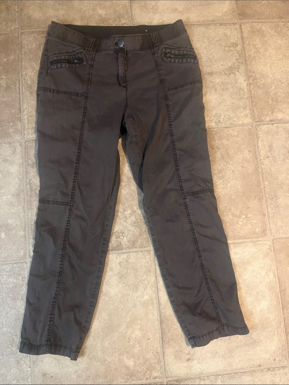Chico’s Brown Cropped Cargo/Utility Pants Hiking Camping Casual Minimalist Activ